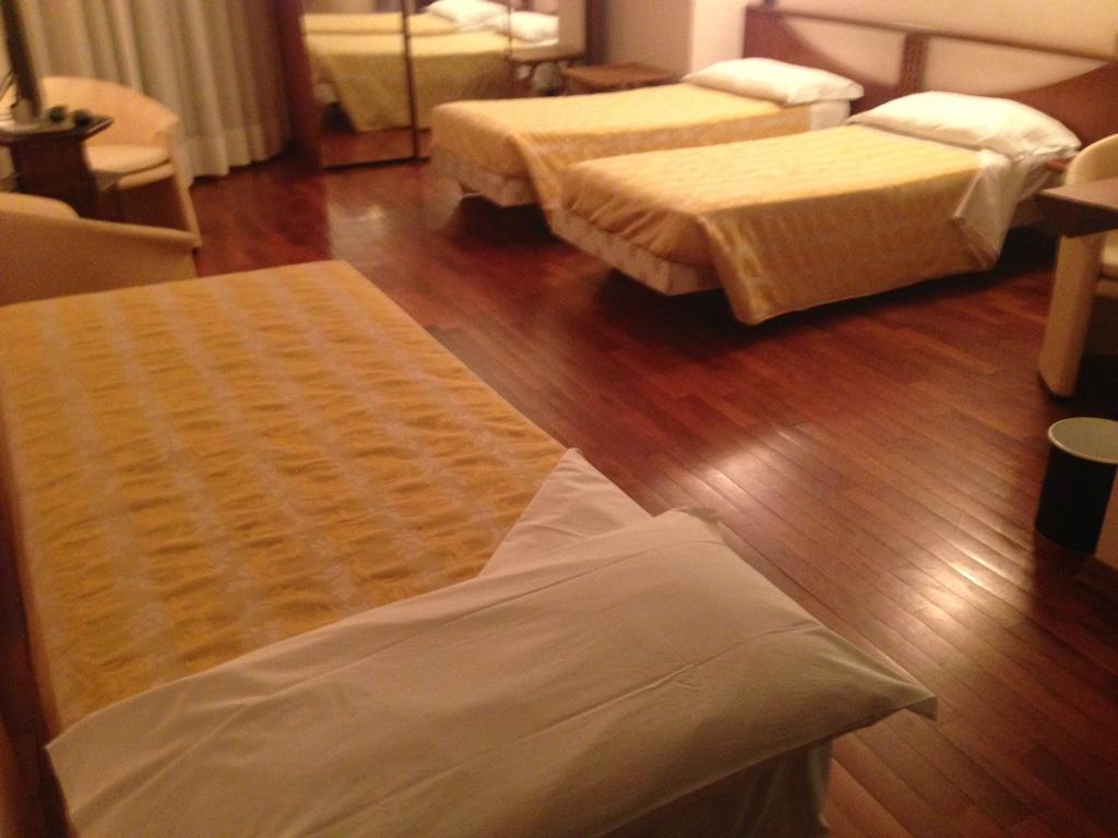 Hotel Sirenella Mele Room photo